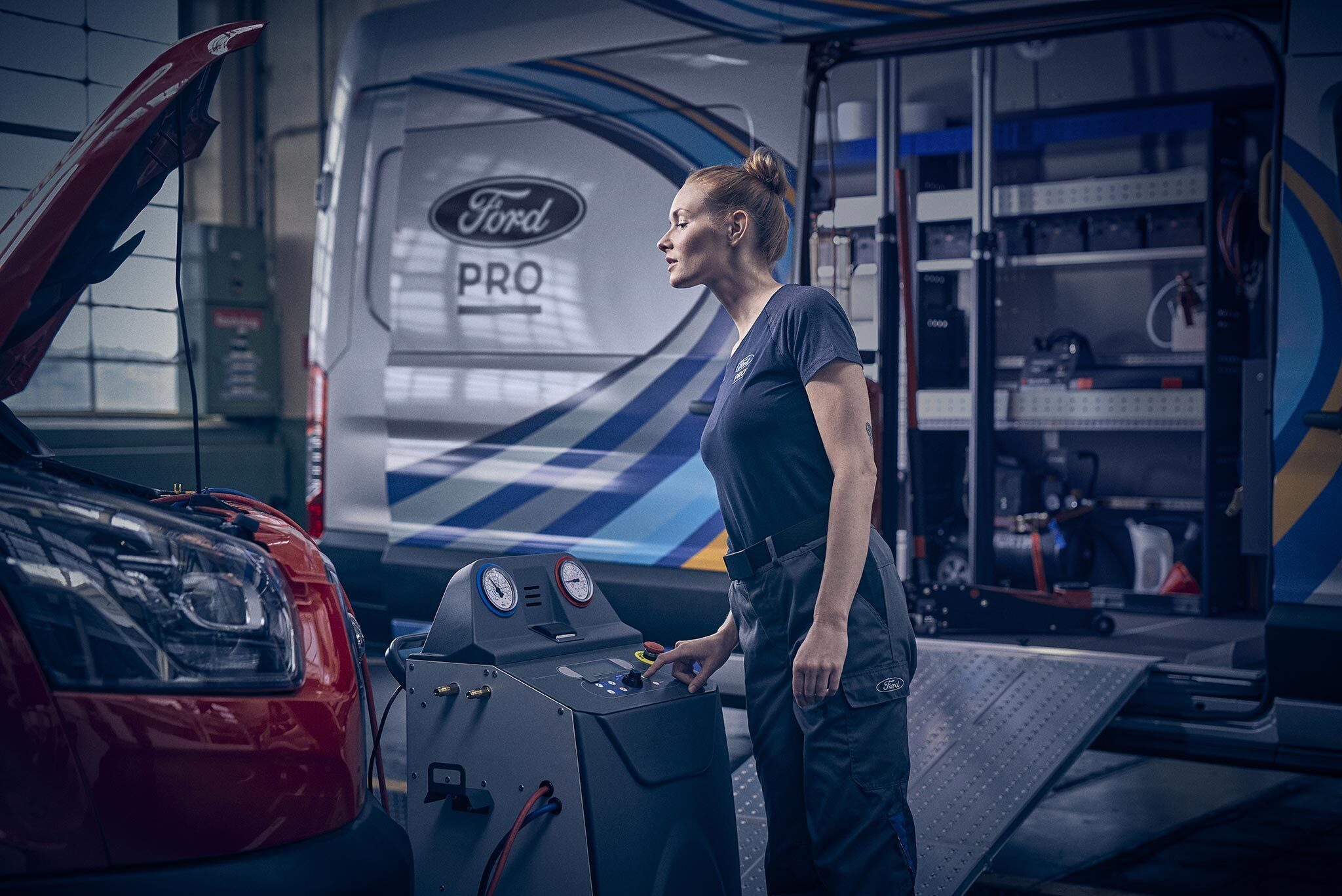 Ford_Mobile_Service_02-LOW.jpg