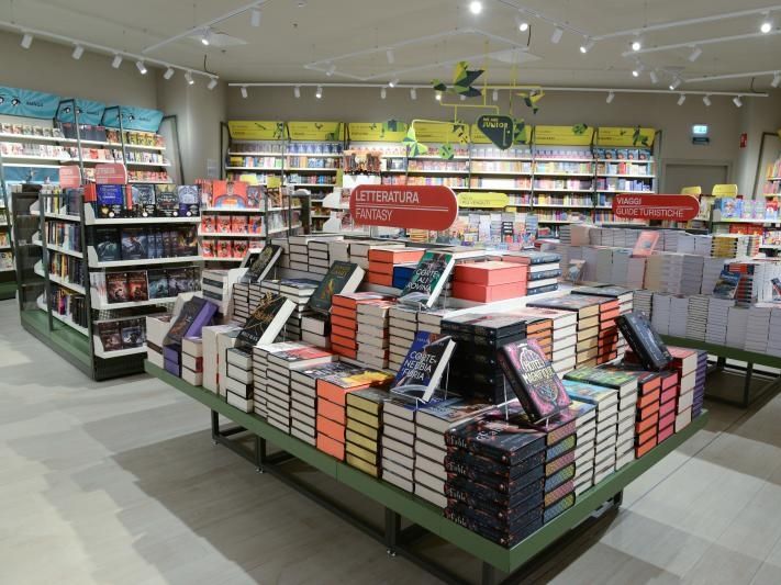 Mondadori Store: doppia apertura a Maddaloni (Ce) e nel centro storico di Empoli