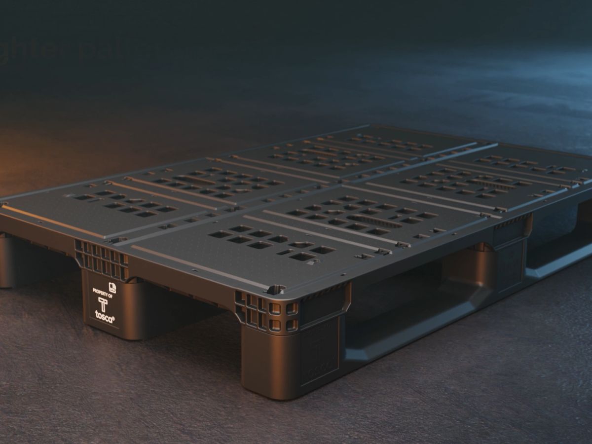 Tosca CP 1208: la rivoluzione dei pallet in plastica per le supply chain