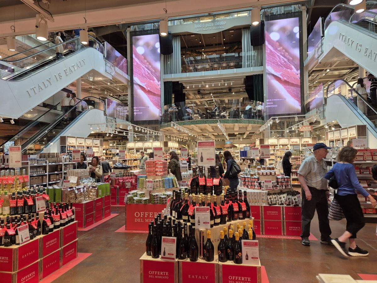 Eataly, piano welfare: ai dipendenti 510 euro. Riparte il tavolo per il contratto integrativo