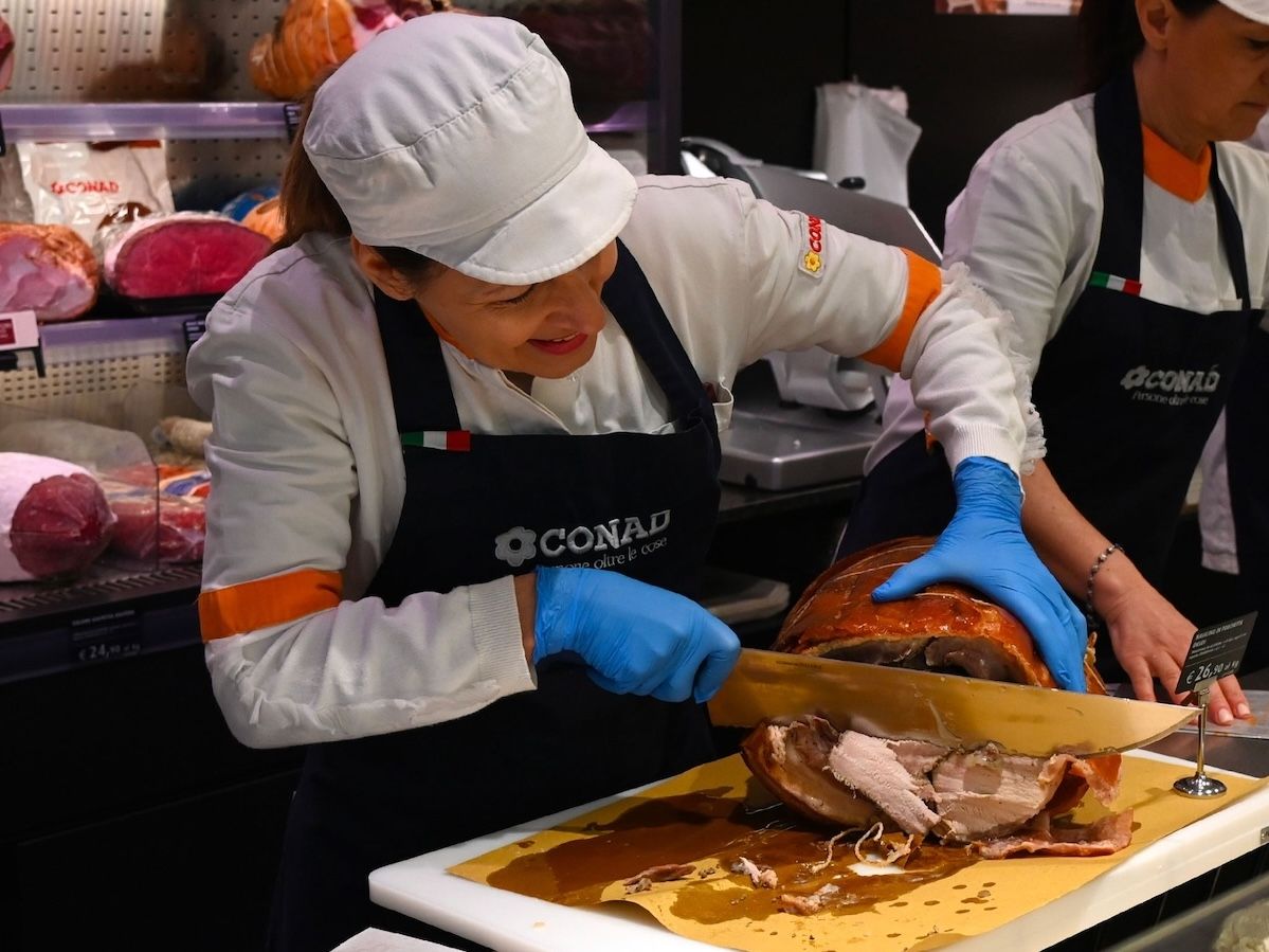 Il Conad City di Montereale Valcellina (Pn) riapre rinnovato 