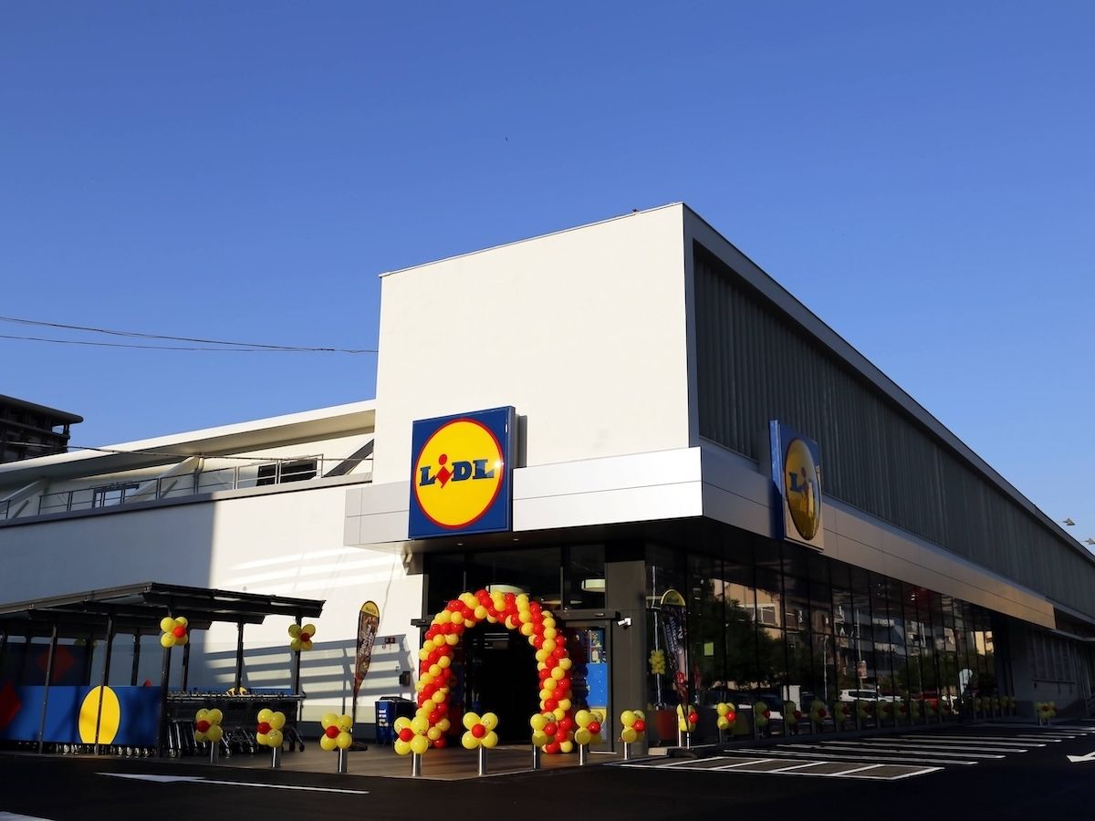 Lidl rafforza la presenza nel palermitano e sfida l'atleta Armand Duplantis