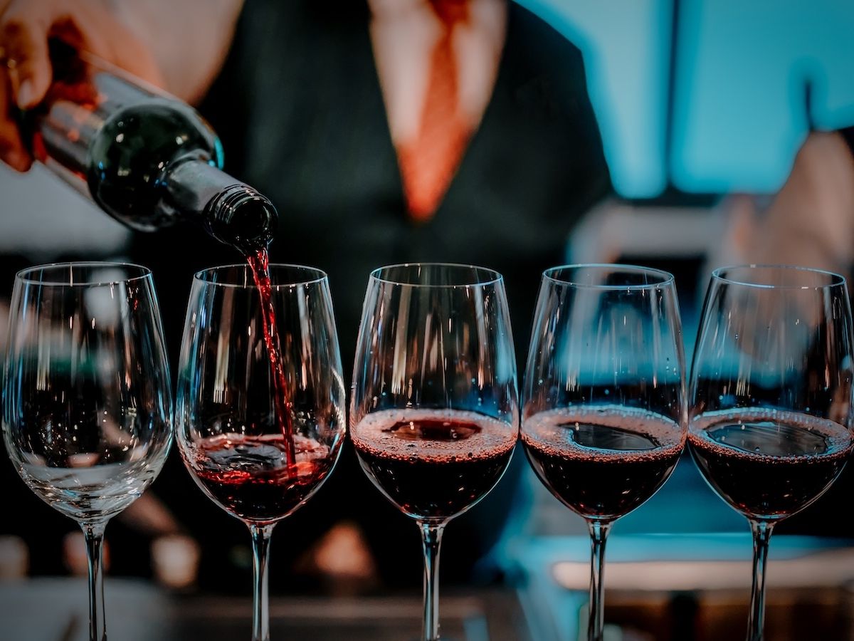 Vini, spiriti e aceti: bene le vendite in Gdo ma export in calo 