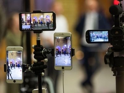 Lo streaming delle puntate: l'ascesa del marketing live nell'iGaming