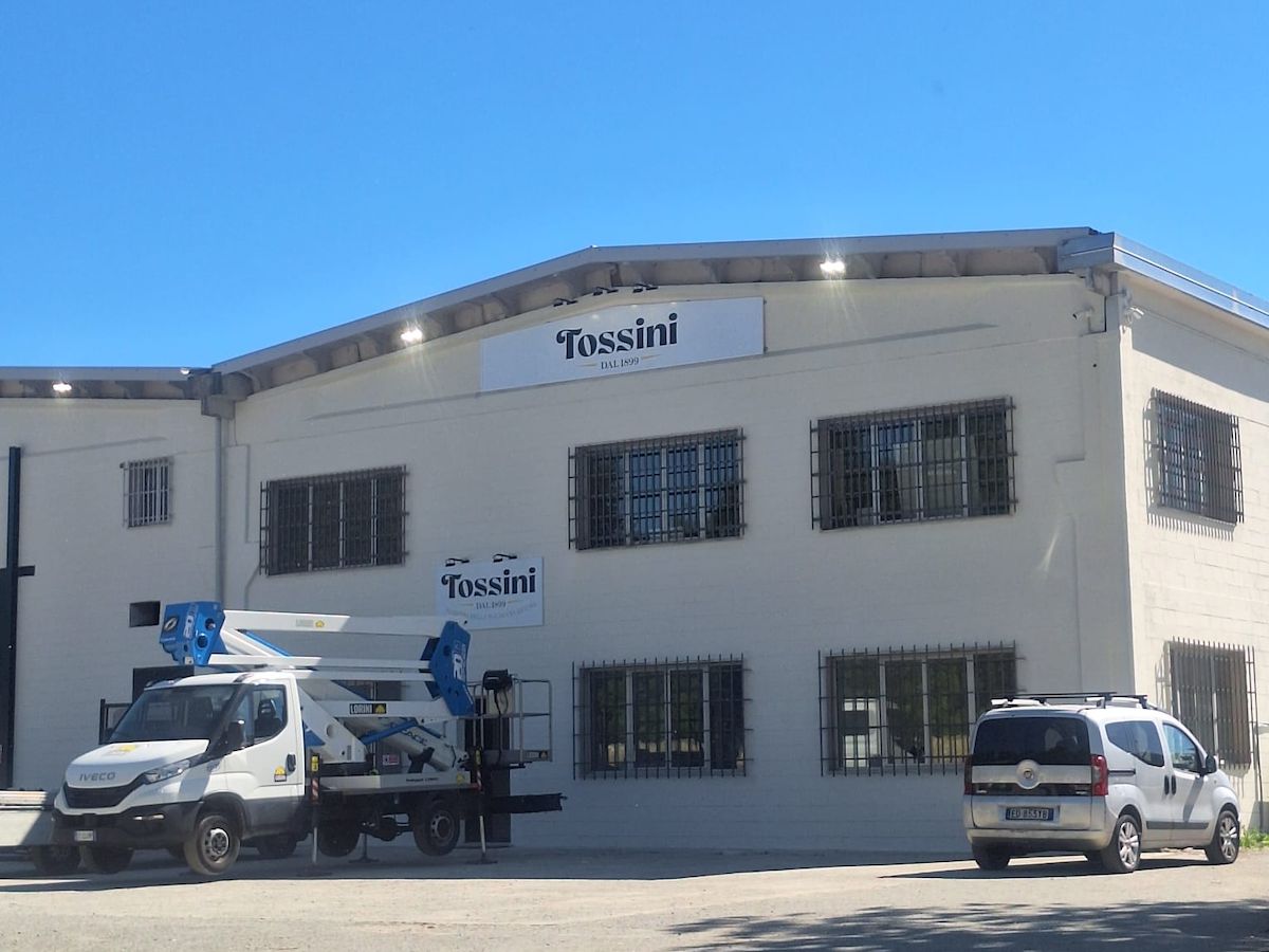Tossini inaugura a Tagliolo Monferrato il nuovo stabilimento produttivo