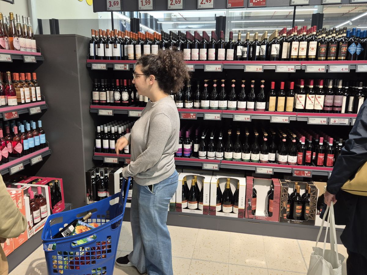 Vino, in quattro mesi giù del 2% le vendite nella grande distribuzione