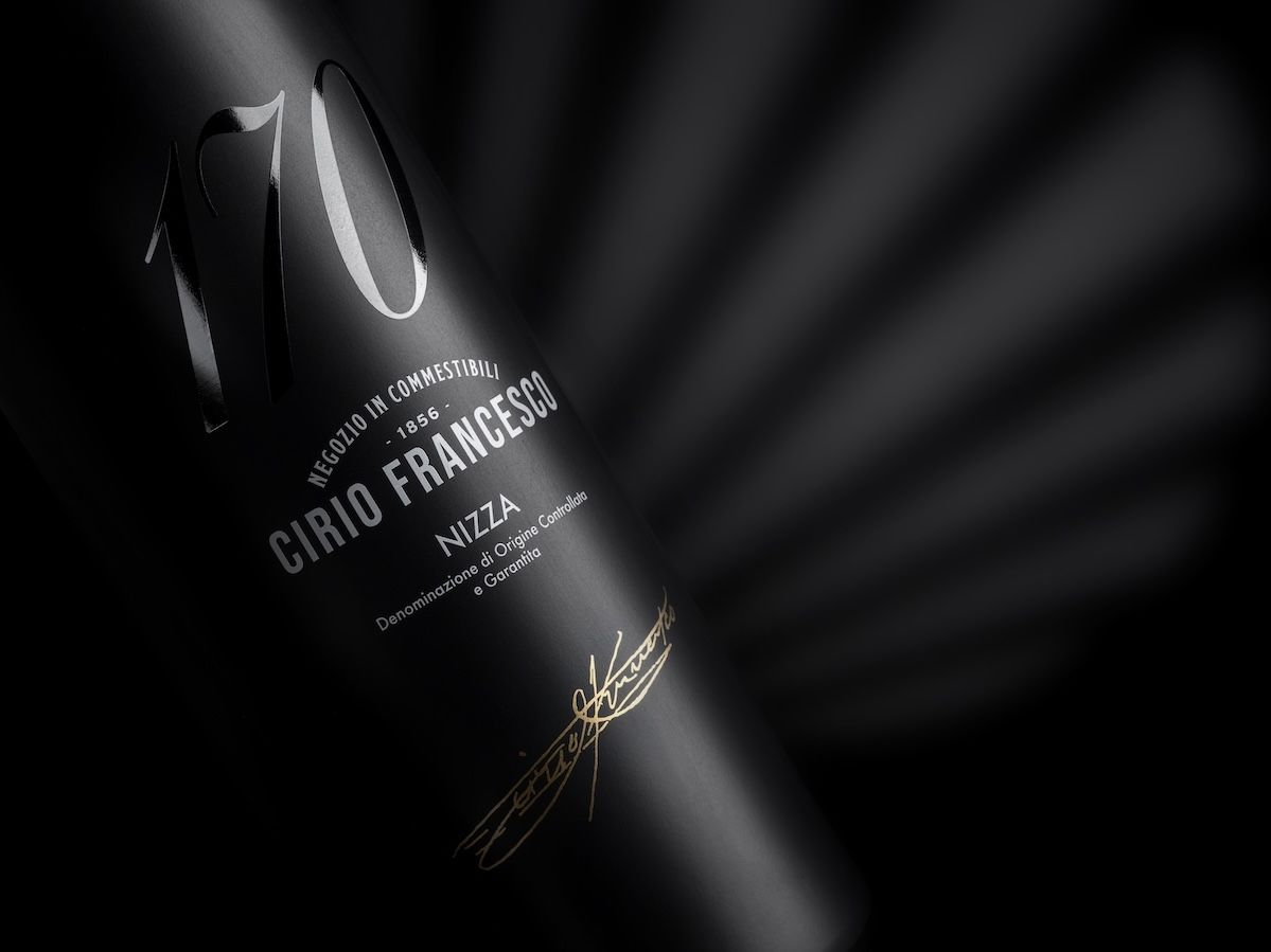 Cirio celebra 170 anni con una bottiglia limited edition di Nizza Docg