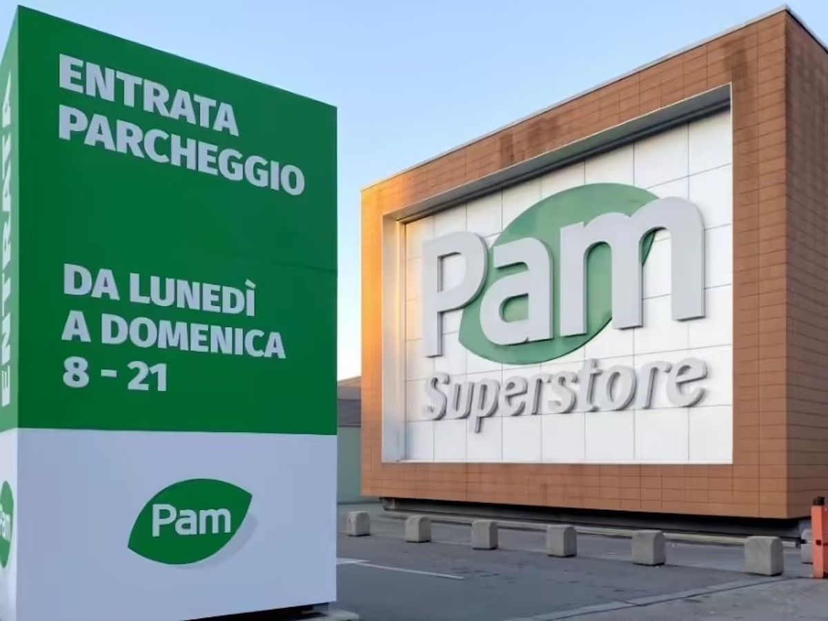 Pam, ricavi a 1,95 miliardi. La holding conferisce 30 pdv e i marchi    