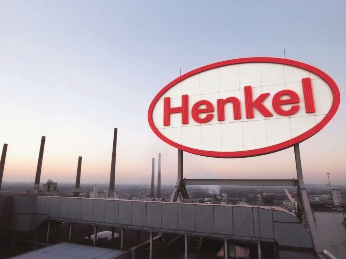 Henkel: solida performance di vendite e utili nella prima metà dell’anno