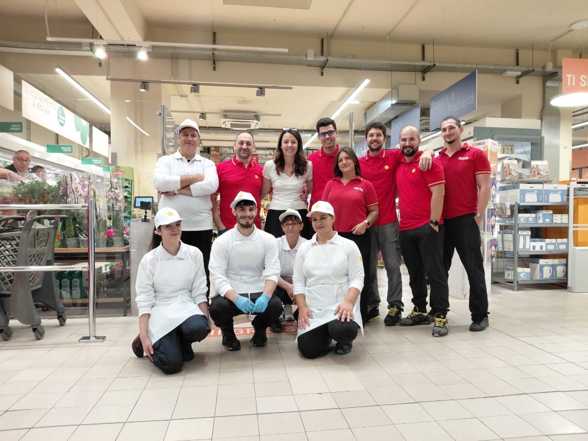 Riapre il Conad City di via Oberdan a Bologna, uno store completamente rinnovato