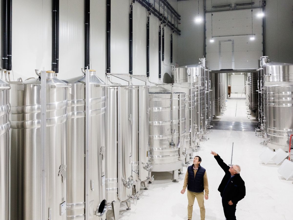 Champagne Bernard Bijotat: controllo termico ottimale grazie alla tecnologia preisolata di GF