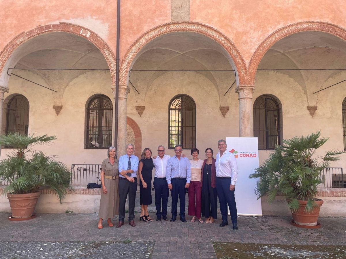 Fondazione Conad Ets premia gli studenti universitari per il concorso "Retail 4 Impact"