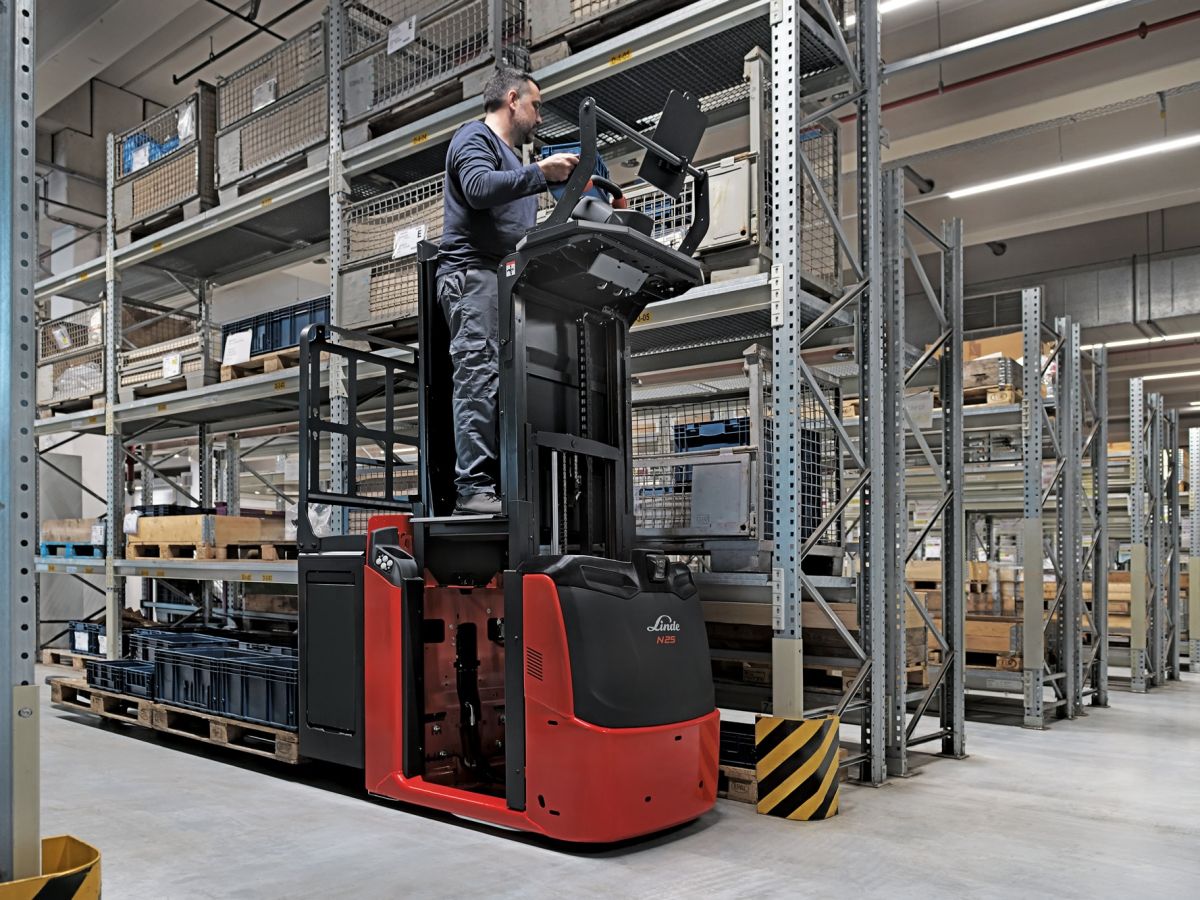 Picking più efficiente con i nuovi commissionatori Linde N20 e N25