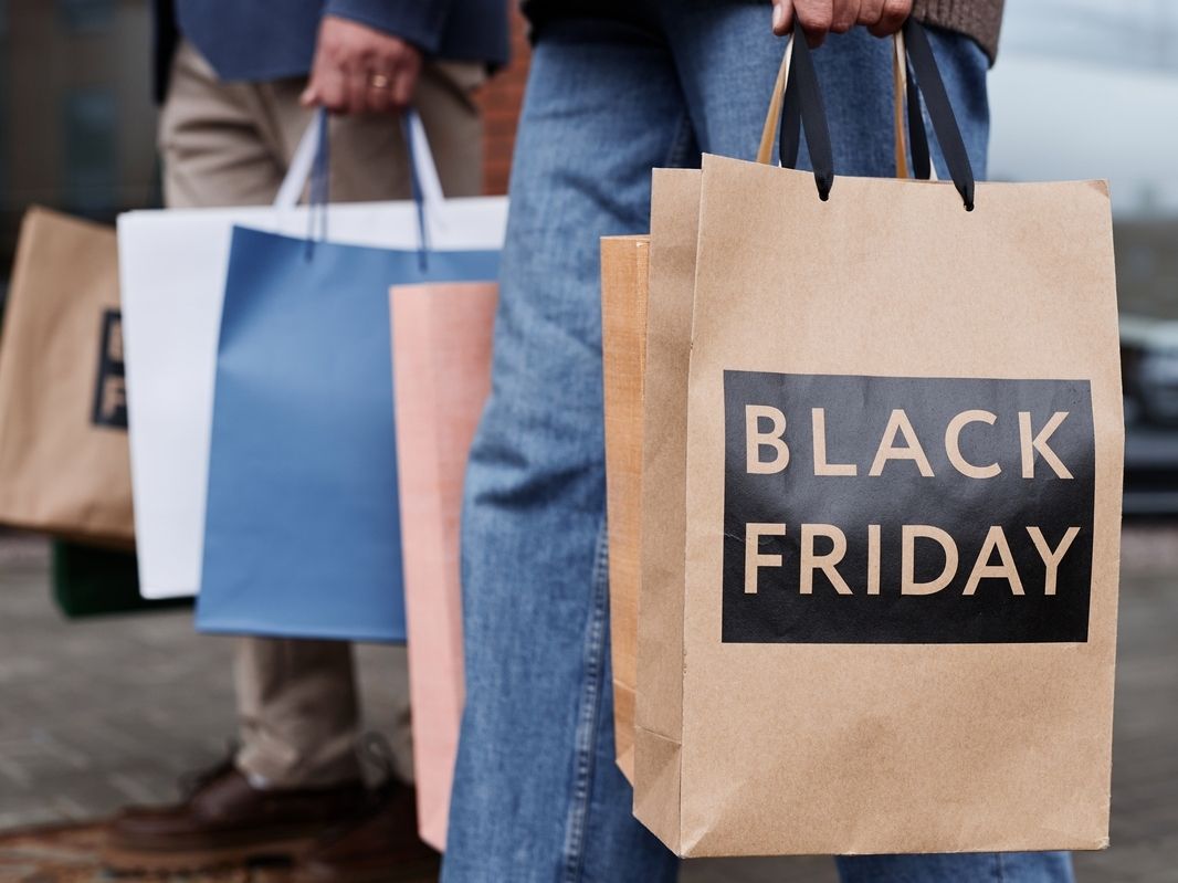 Pwc: nel Black Friday 9 italiani su 10 compreranno, ma lo scontino scenderà