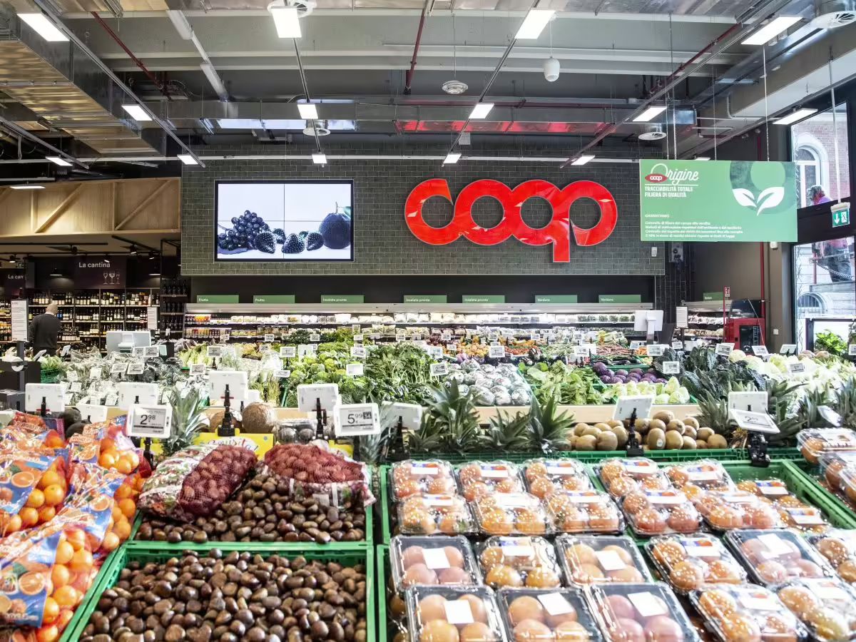 Coop Lombardia poursuit son plan de développement : sept magasins Coop Como Consumo rejoignent son réseau