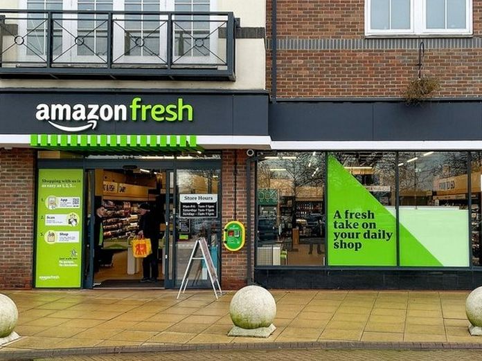 Amazon Fresh apre il Cedi di Peschiera. Accordo con Crai