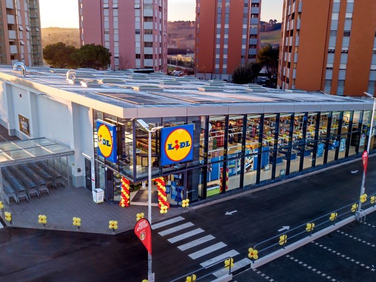 Esterno supermercato Lidl