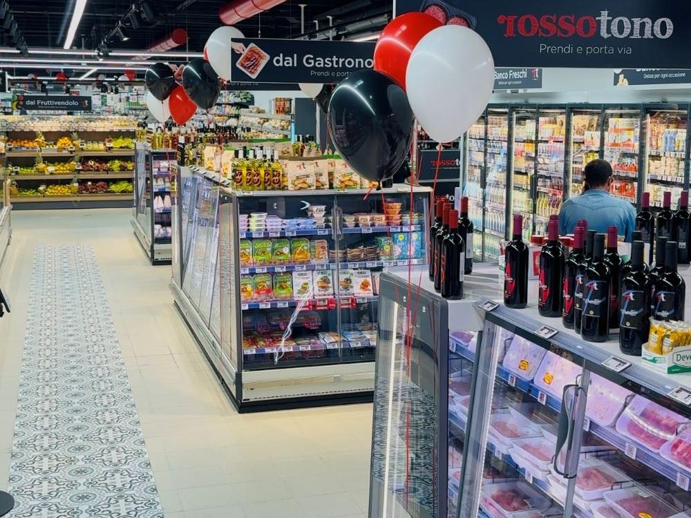 Apulia Distribuzione riapre a Bari il suo Rossotono Market