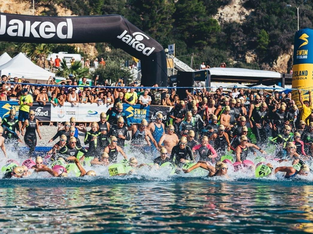 Swimtheisland Golfo dell'Isola 2024