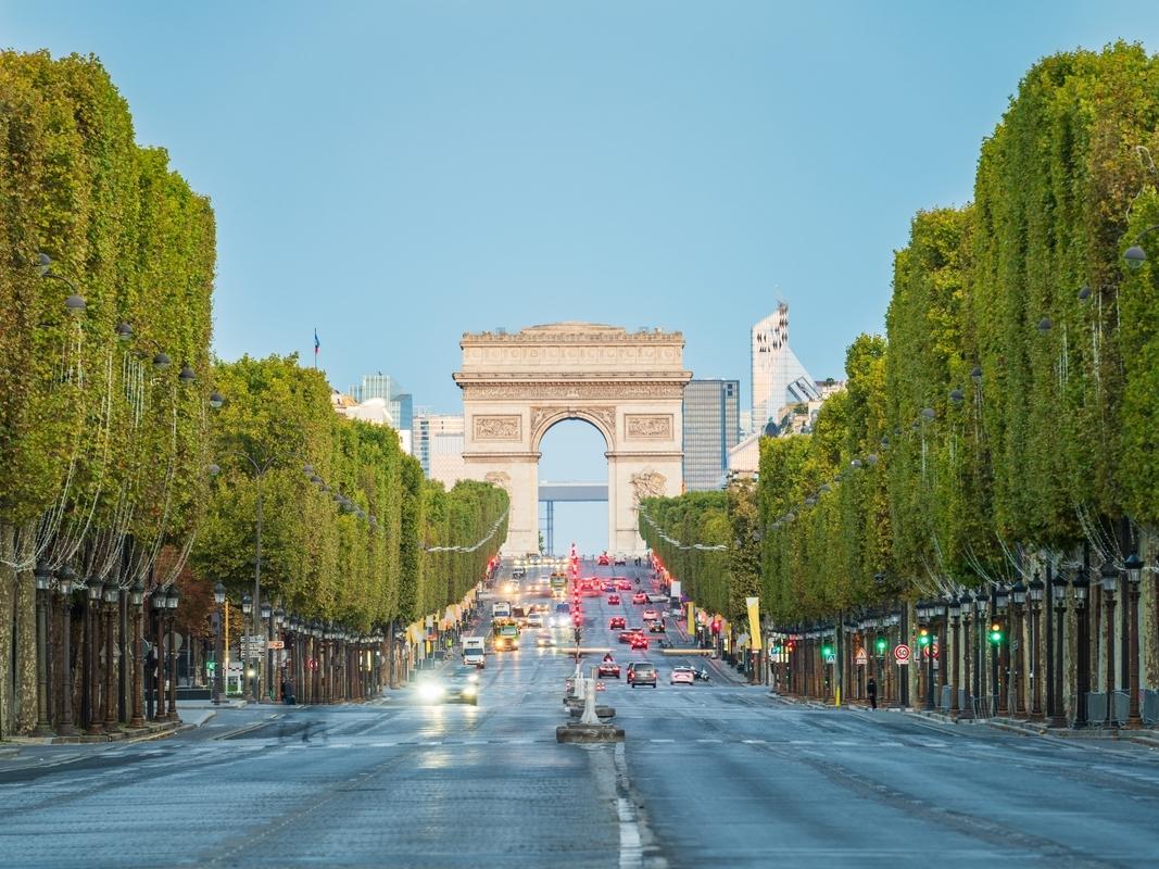 Fnac Champs-Elysées: stop il 12 gennaio