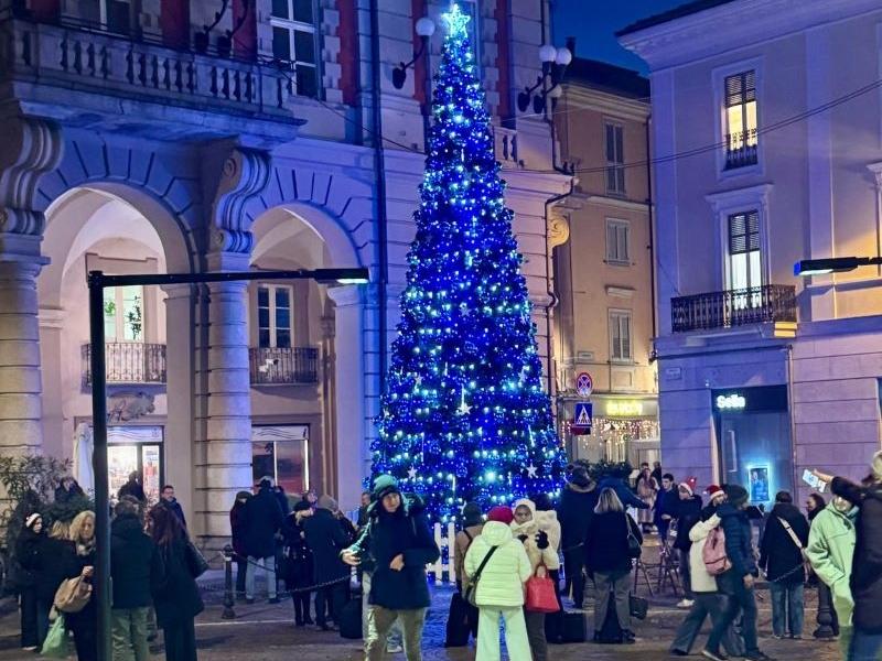 Accensione albero di Natale