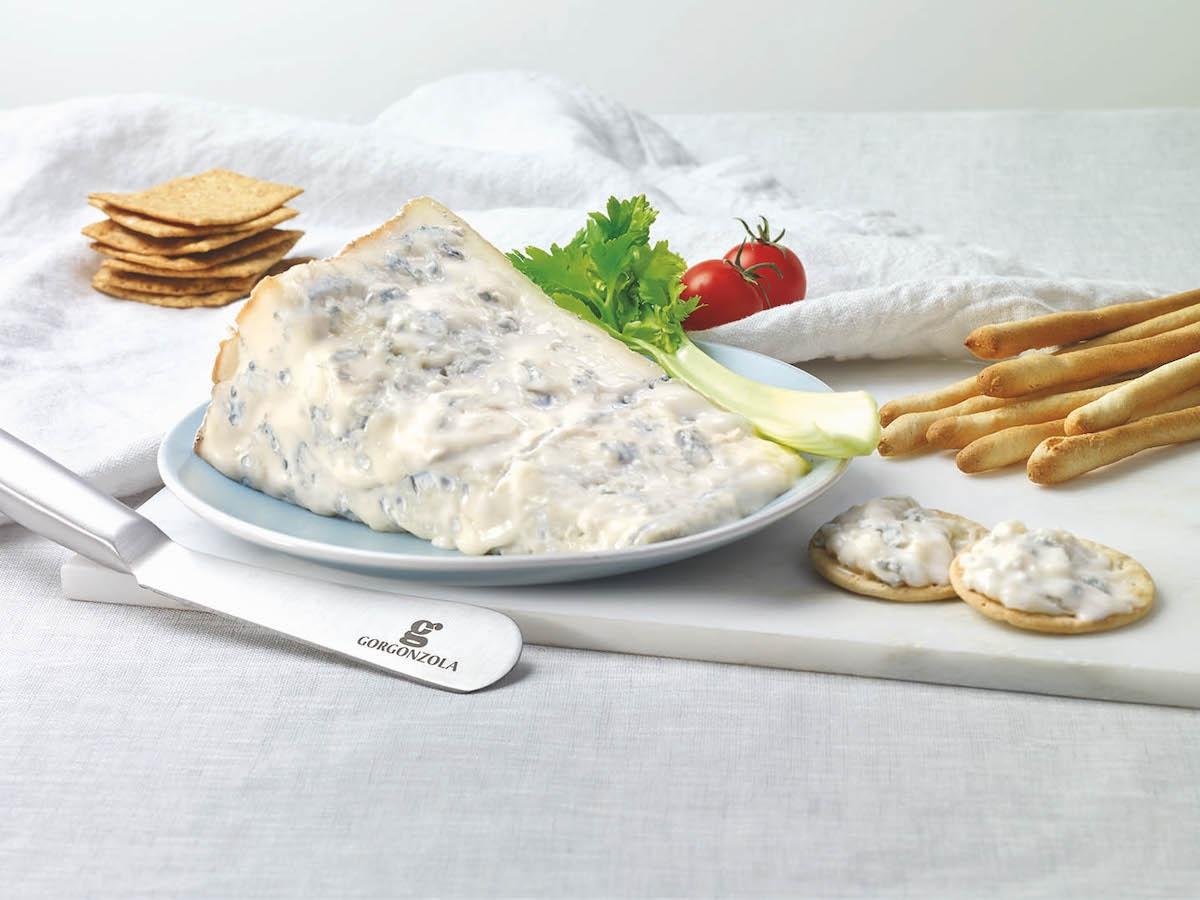 Gorgonzola Dop, il Consorzio chiarisce il metodo di produzione