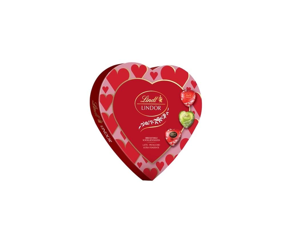 Lindt celebra San Valentino con la scatola cuore Lindor assortita