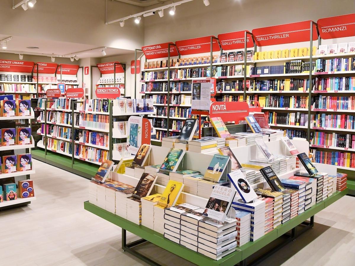 ondadori Bookstore arriva nel Centro commerciale San Martino2 di Novara 