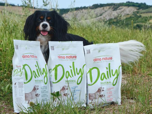 Almo Nature Daily with natural ingredients: la linea completa di crocchette e umido con ingredienti naturali, conveniente tutti i giorni