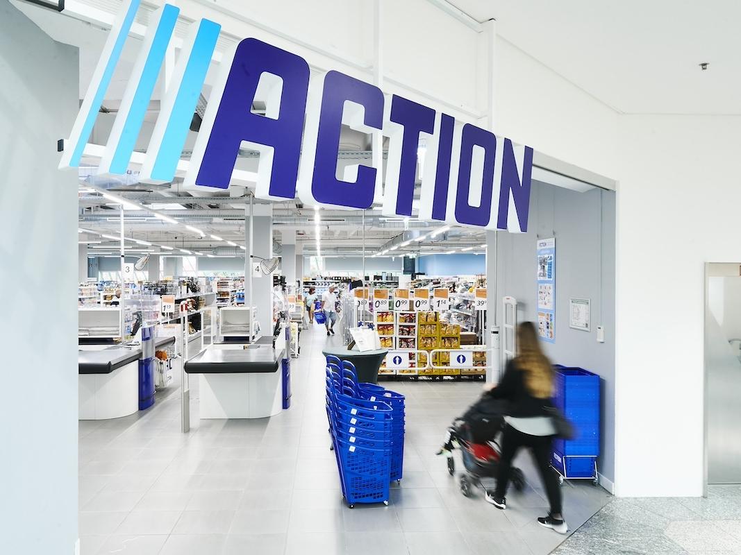 Action inaugura uno store a Casoria (Na)