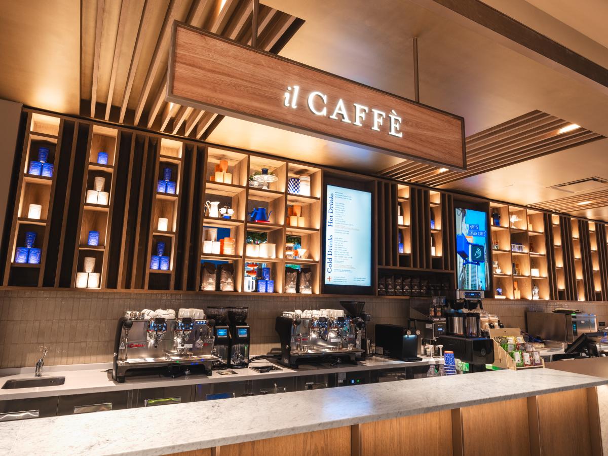 Il nuovo concept Eataly Caffè Eataly, ok al premio di risultato. A NY apre Eataly Caffè ma a Verona chiude l'unico store