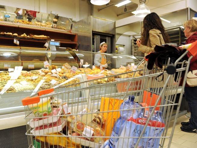 Maggio tiepido, carrello della spesa caldo. Prezzi al consumo +3,1%