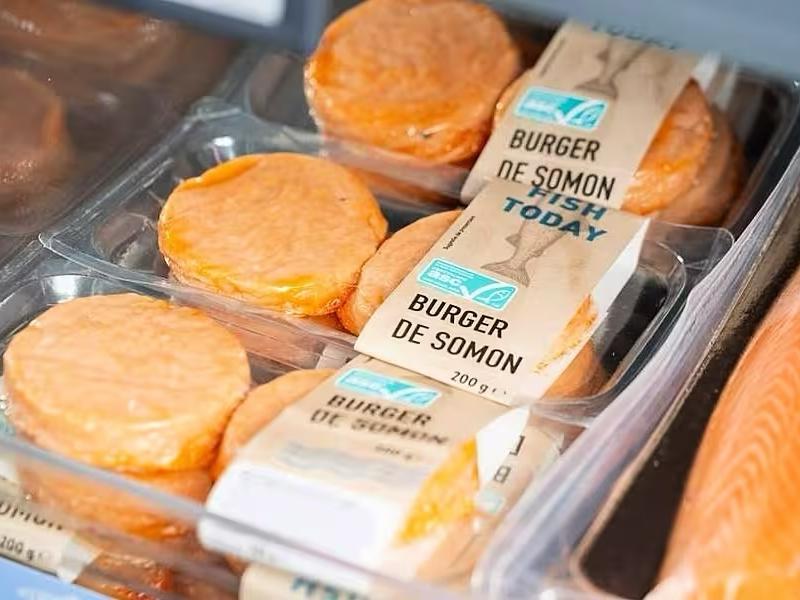Lidl Romania lancia il Fresh Salmon Burger - Distribuzione Moderna