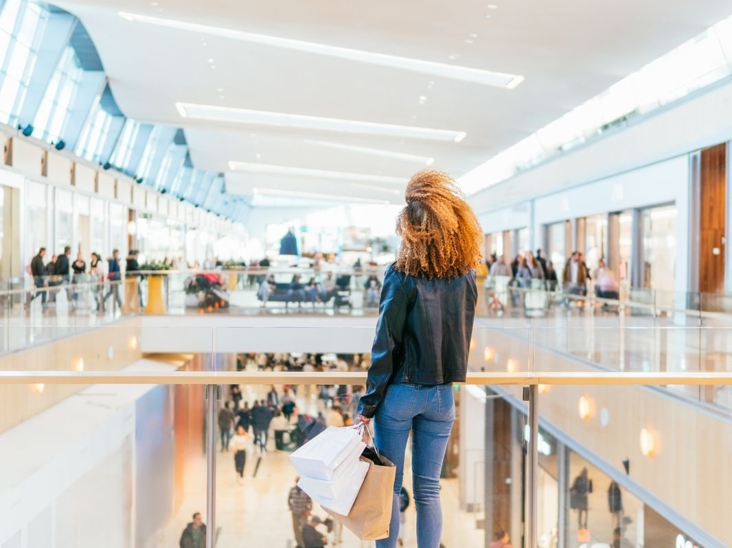 Nhood acquista Société des centres commerciaux: colpo grosso nel retail real estate