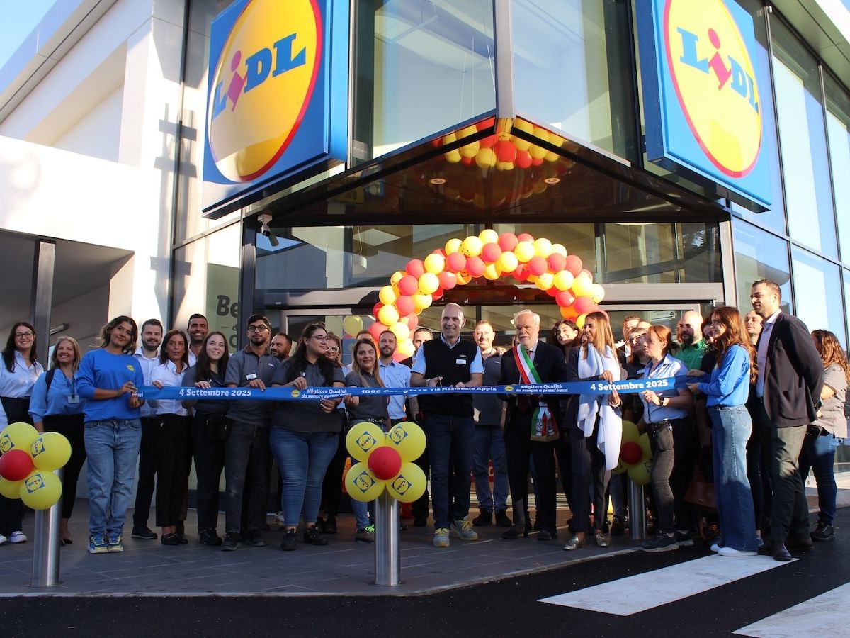 Lidl inaugura a Casagiove uno store all'insegna della sostenibilità