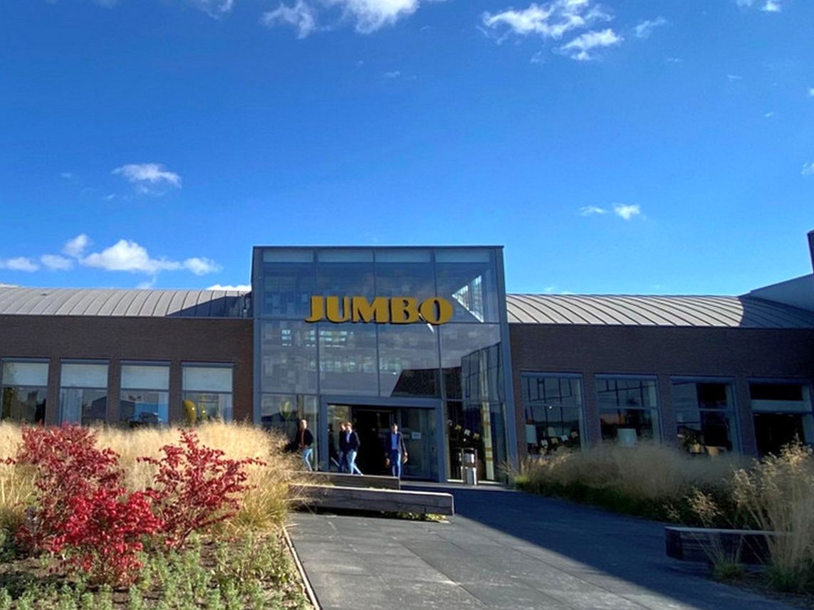 Jumbo lascia la centrale Epic. In marzo è uscita anche Esselunga