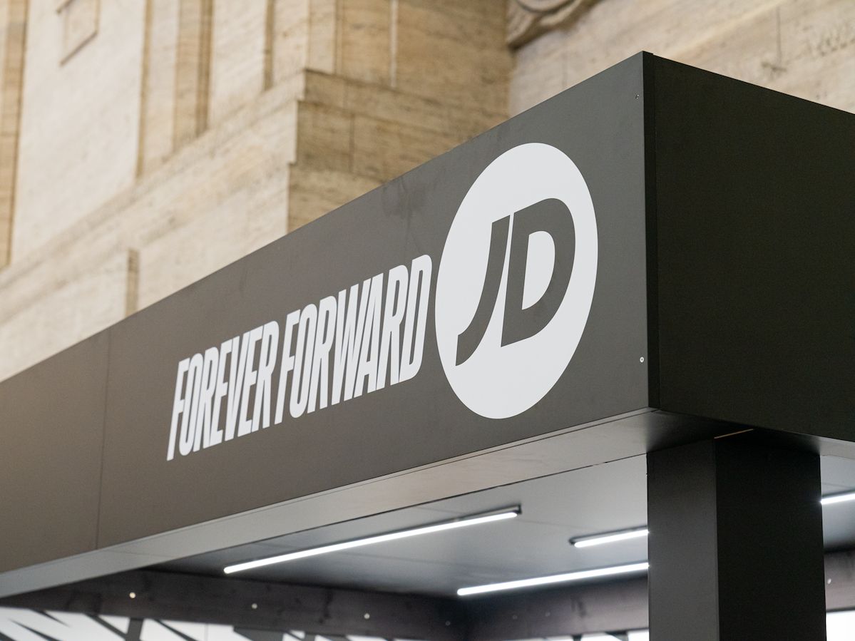 Jd Sports accelera in Italia con nuove aperture e ampliamenti