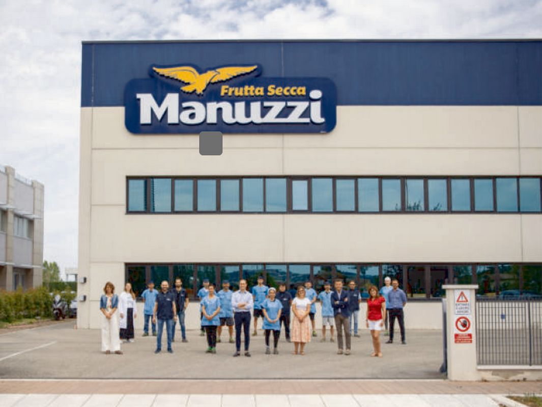 Manuzzi, frutta secca, entra nella multinazionale olandese Acomo