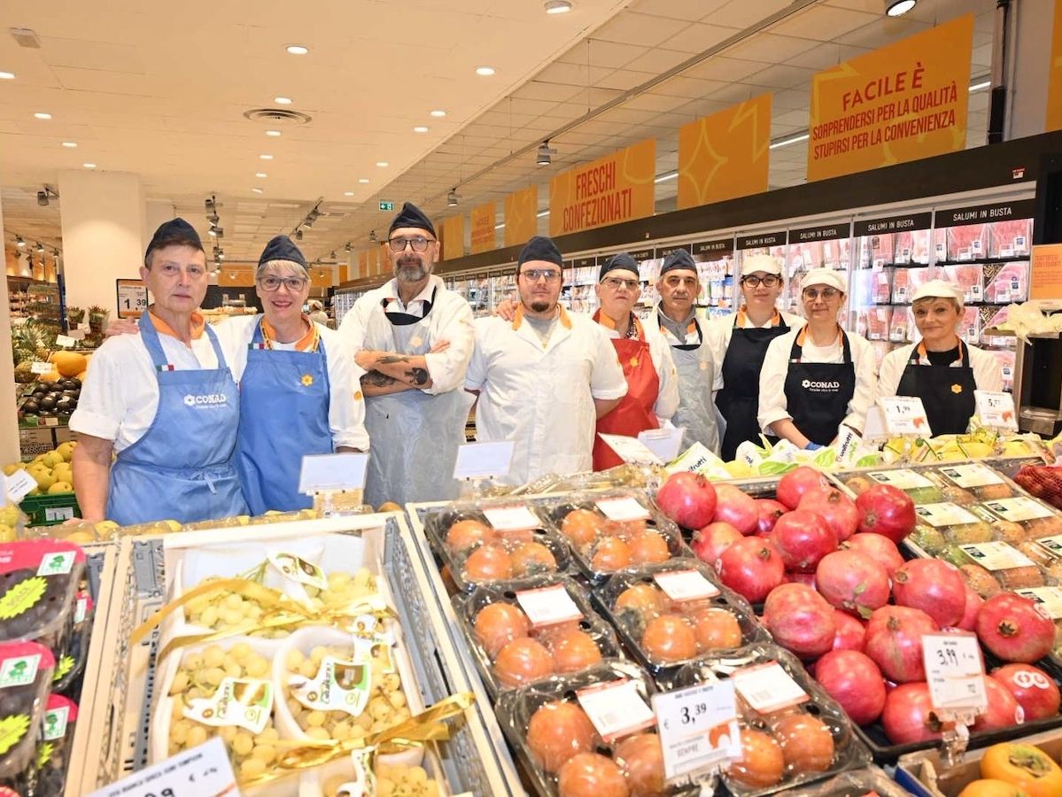 Lo Spesa Facile Conad di Mira (Ve) riapre dopo il restyling ai banchi serviti