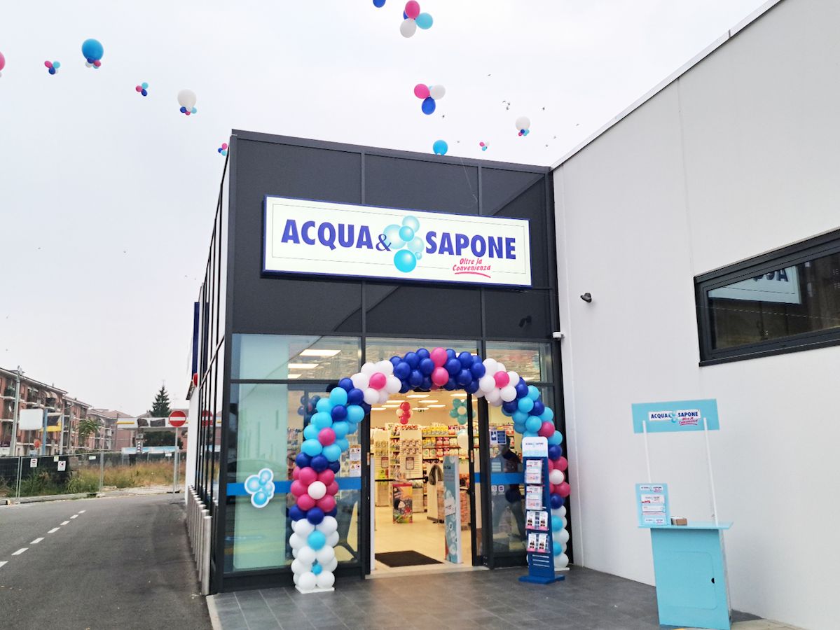 Cesar apre due nuovi punti vendita Acqua & Sapone a Bra (Cn) e Turate (Co)