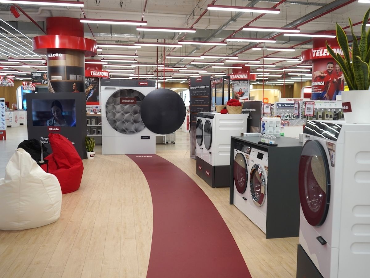 Miele porta l’innovazione del bucato nel cuore di Milano Certosa