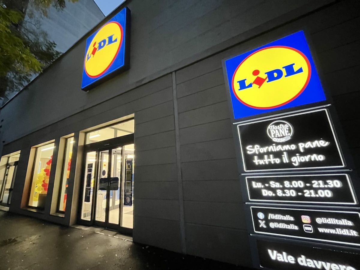Lidl inaugura il 24esimo store a Milano: nuovo presidio strategico appena fuori dall'Area C