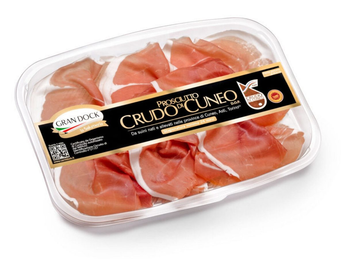 Formento, carne bovina, entra nella salumeria con una doppia acquisizione