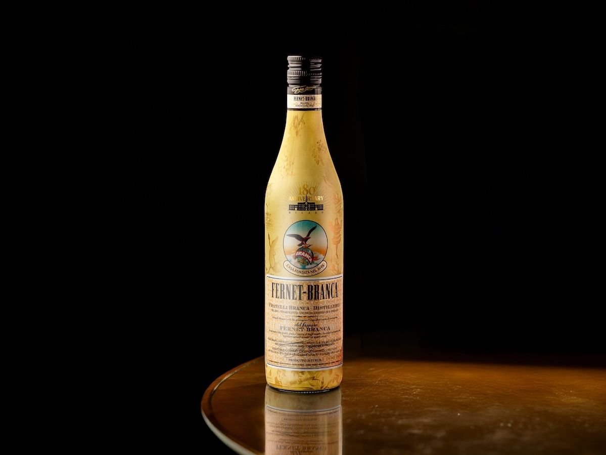Fernet-Branca celebra 180 anni di storia con la Gold limited edition