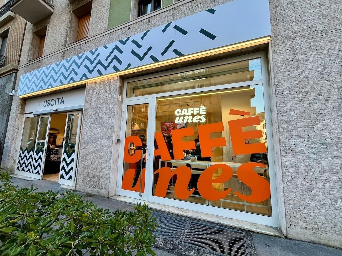 Unes, nuova apertura a Milano: inaugurato il supermercato con il &quot;Caffè Unes&quot; in Via Friuli