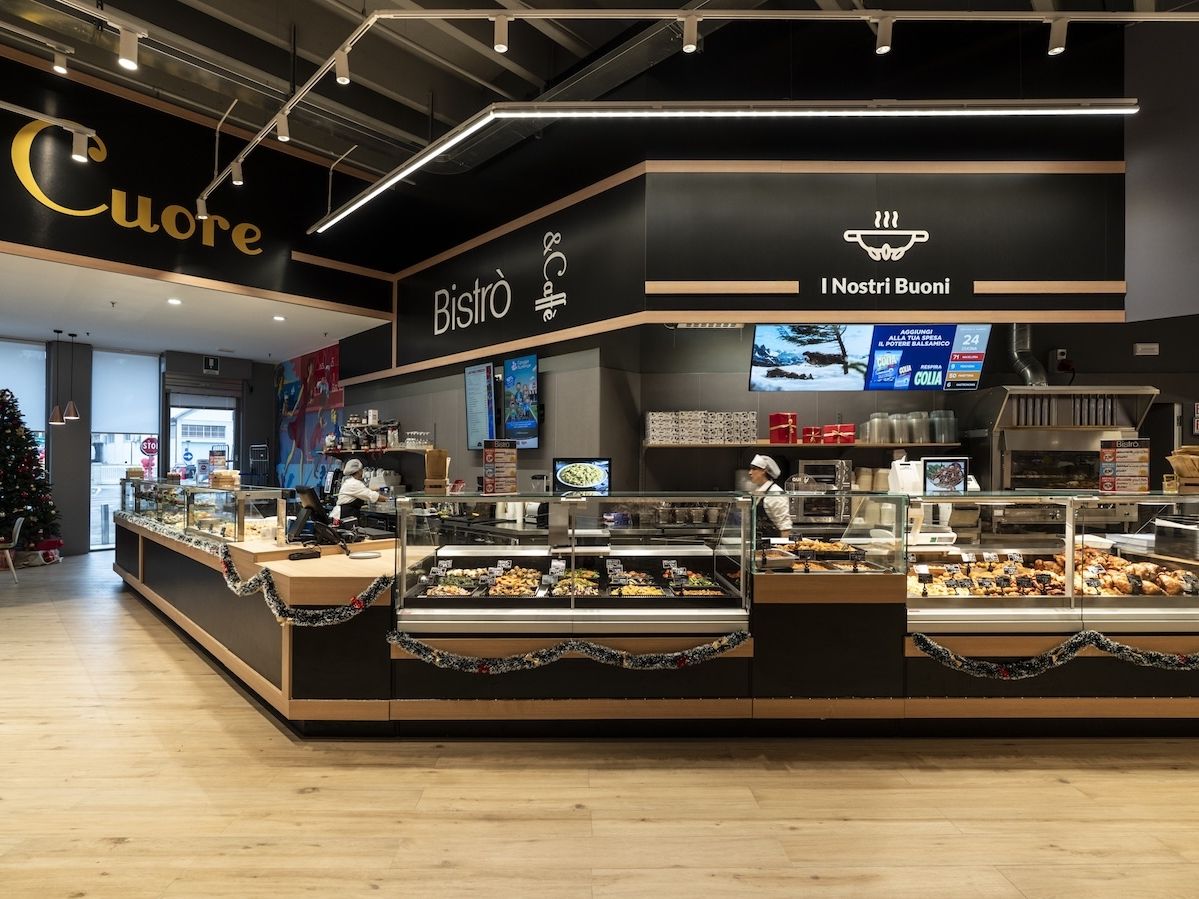 L’Oasi di Porto San Giorgio si rinnova: restyling e novo bistrot