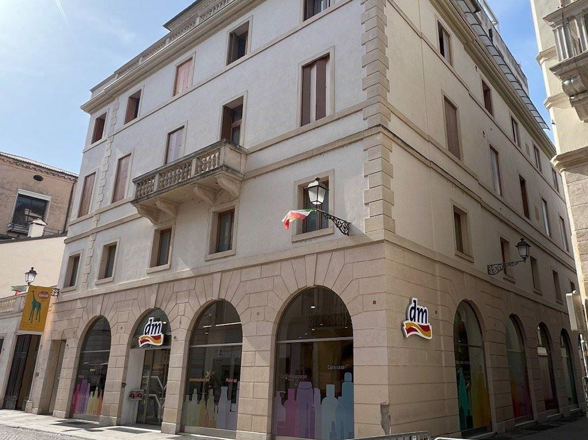 Jll con Mistral  Sélection nell’acquisizione di un high street retail nel cuore di Vicenza