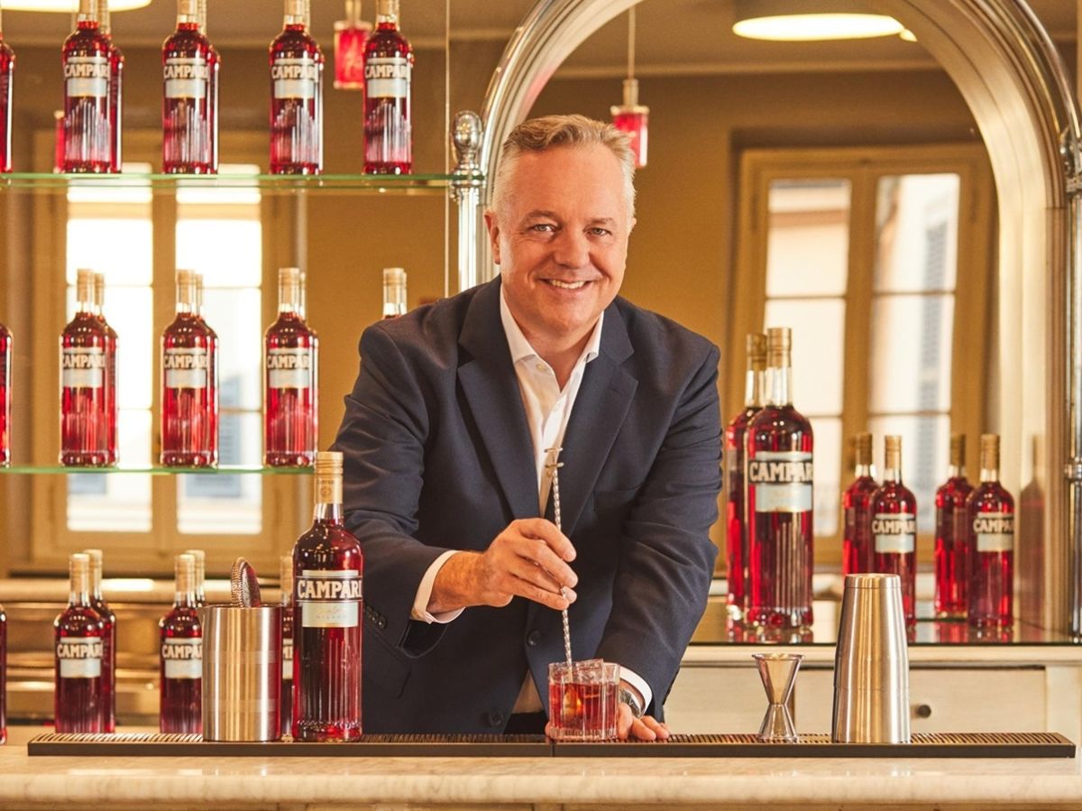 Campari, ricavi oltre i 3 miliardi e debito ridotto. In Borsa il titolo vola del 9%