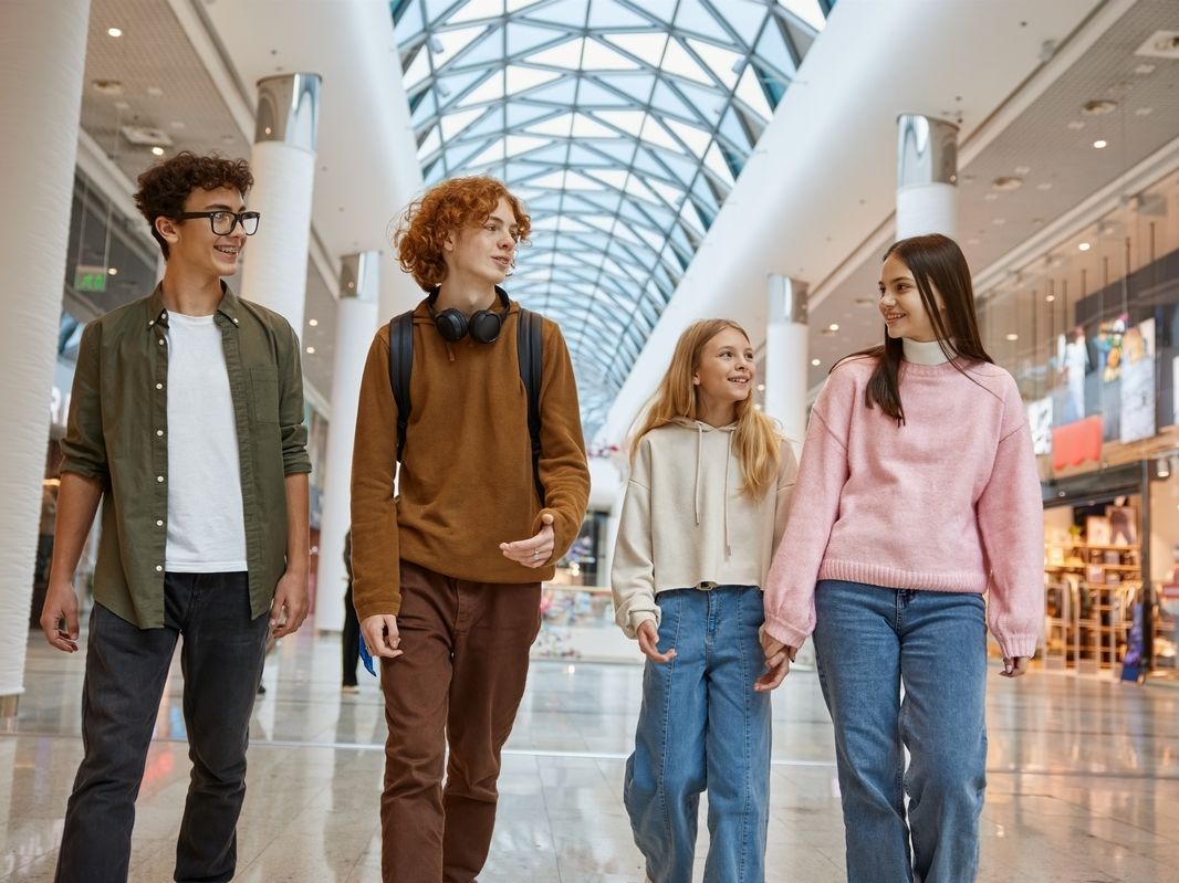 Centri commerciali: nel 2025 vendite stabili e retailer fiduciosi