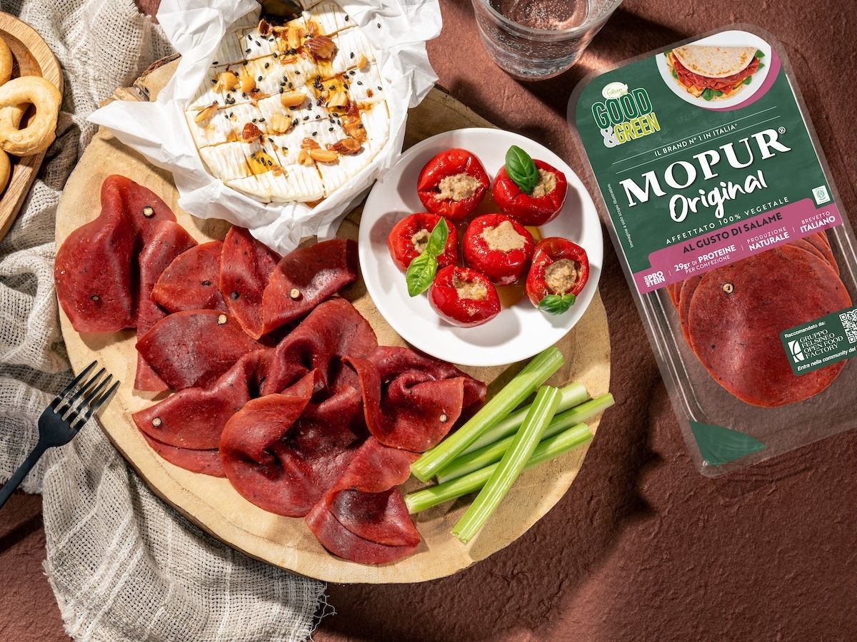 Mopur Original al gusto di salame è la new entry tra gli affettati plant-based di FelsineoVeg